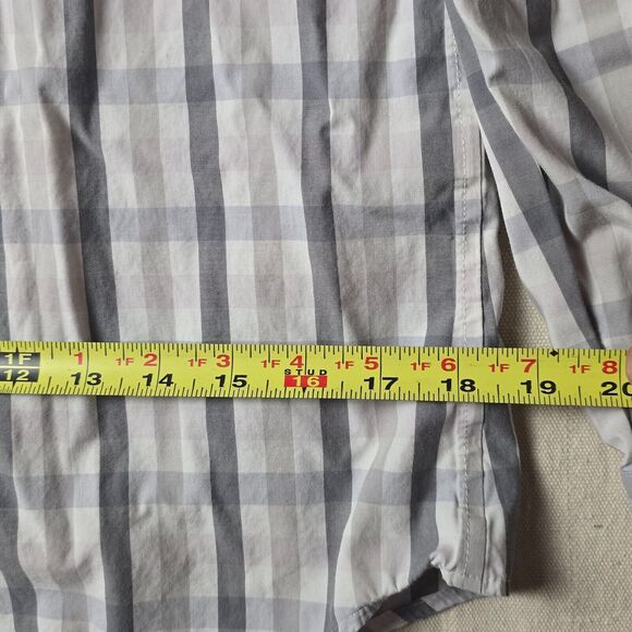 Gap Men’s Non-Iron Slim Fit Dress Shirt | Plaid Button-Up | Long Sleeve | Medium - Picture 5 of 16